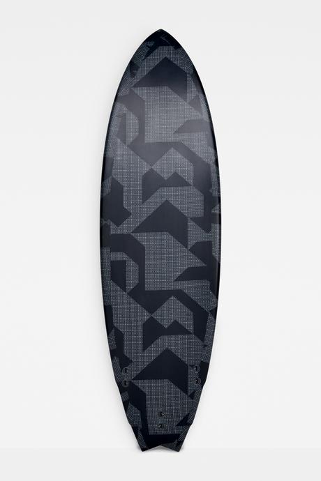 G-STAR RAW ET GALERIES LAFAYETTE LANCENT UN SURFBOARD EN EDITION LIMITEE G-STAR RAW ET GALERIES LAFAYETTE LANCENT UN SURFBOARD EN EDITION LIMITEE