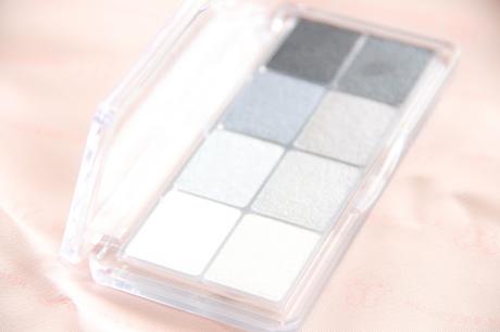 GlossyBox X Rose Carpet Novembre 2015 All ABout grey Essence