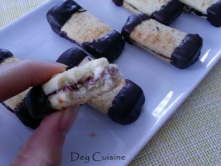 Bâtons coco, mûre & chocolat - Le Noël des blogs nantais Bâtons coco, mûre & chocolat - Le Noël des blogs nantais