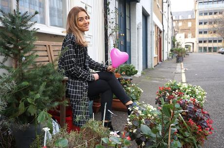 All black chloeschlothes- monochrome