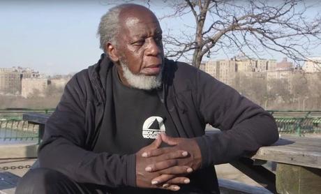 Il découvre l'iPhone après 44 ans passés en prison