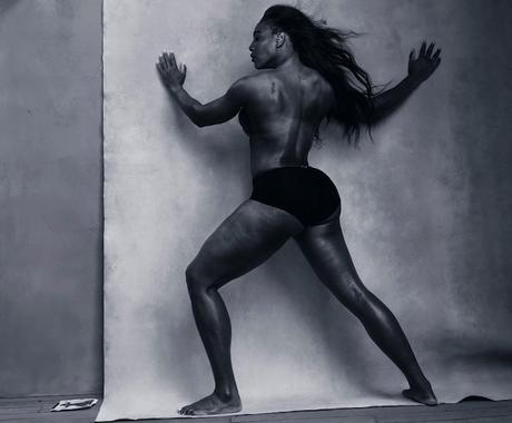 Serena Williams pose pour le calendrier Pirelli