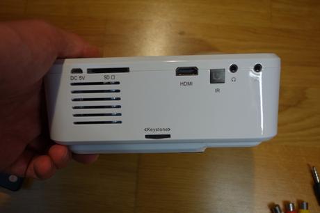 Test du vidéoprojecteur Flylinktech LED projecteur1
