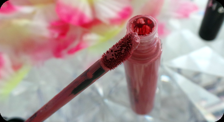Les rouges à lèvres velouté sans transfert de Sephora, une dinguerie en tube ! Les rouges à lèvres velouté sans transfert de Sephora, une dinguerie en tube !