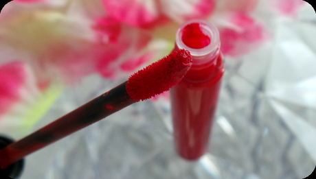 Les rouges à lèvres velouté sans transfert de Sephora, une dinguerie en tube ! Les rouges à lèvres velouté sans transfert de Sephora, une dinguerie en tube !