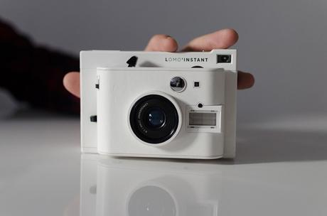 Polaroid Snap VS Lomo Instant Polaroid Snap VS Lomo Instant