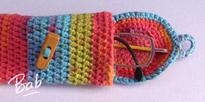 Un excellent tuto pour fabriquer un étui à lunettes au crochet etui-crochet-02