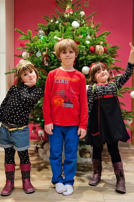 Pas de Rose, mais un Sapin de Noël ! La fine équipe !