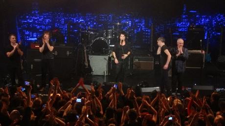 Indochine en concert privé au Trianon - 2h de Live qui nous ont fait Diaporama Photos CinéStarsNews Indochine Concert Privé au Trianon le 9-12-2015