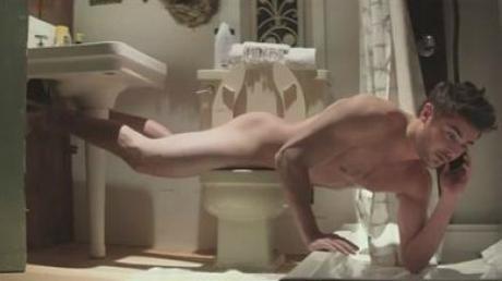 Célibataires... ou presque : Idéal pour une soirée en couple ! Zac Efron dans le rôle de : Jason