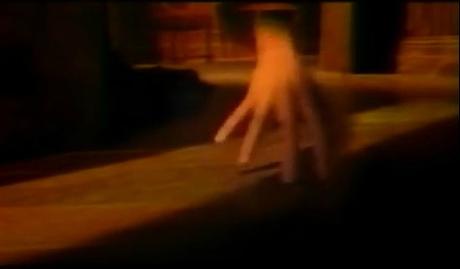 Is This Scary... ou la première naissance de Ghosts main1