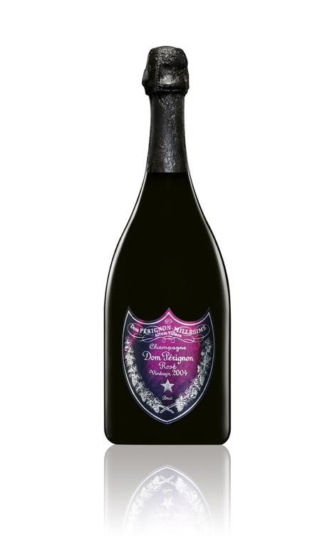 Pour les fêtes de fin d’année, le champagne Dom Pérignon lance un coffret avec Björk et Chris Cunningham