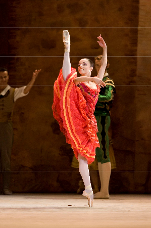 MASTER CLASS 23 et 24 janvier 2016 au Centre Chorégraphique de Toulouse MASTER CLASS 23 et 24 janvier 2016 au Centre Chorégraphique de Toulouse