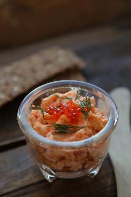 mousse saumon fumé facile, rapide mousse saumon fumé , aneth , apéritif , Noel , facile, rapide