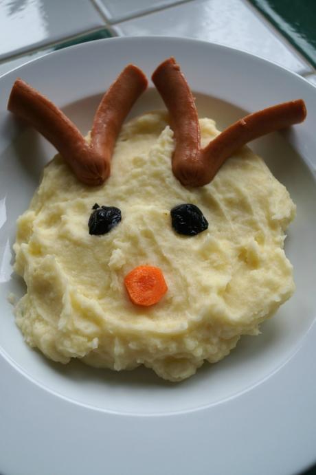 Comment une Purée et des Saucisses sont devenus Un Renne du Père Noël Les Rennes du Père Noël