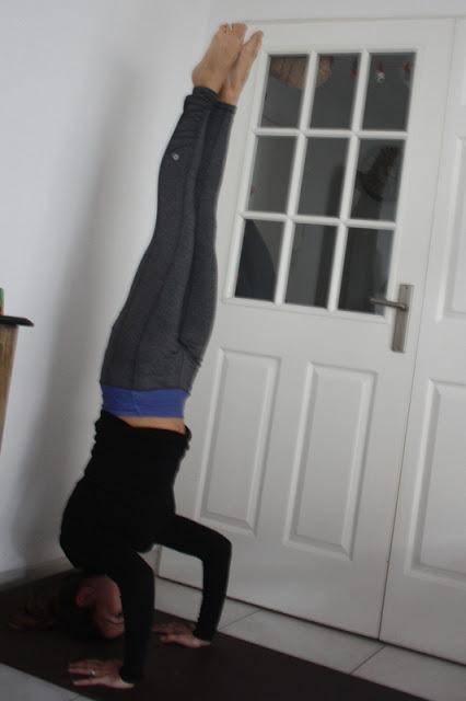 Retrouver son corps après bébé... Mes progrès en Yoga: les postures inversées Retrouver son corps après bébé... Mes progrès en Yoga: les postures inversées