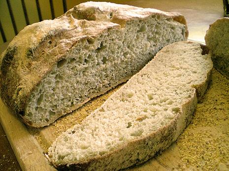 pain paysan (seigle + blé entier)