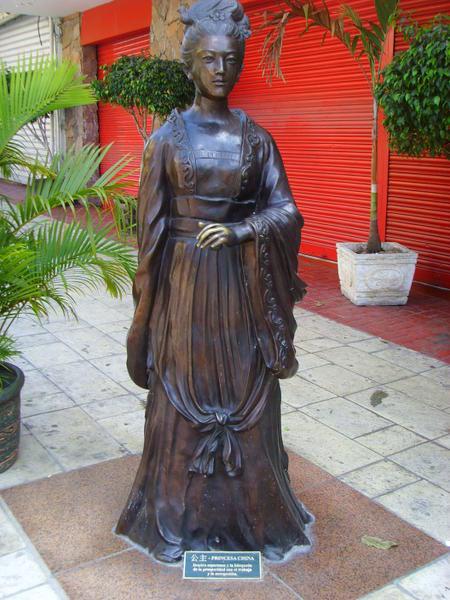 Chinoiseries... Chinoiseries...