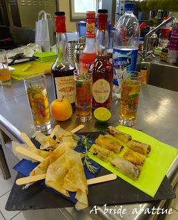 Un cocktail avec le calvados Père Malgoire et ses amuse-bouches Un cocktail avec le calvados Père Malgoire et ses amuse-bouches