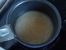 SUPREME DE PINTADE FERMIERE SUR MOUSSELINE DE PANAIS AU FOIE GRAS P1260113