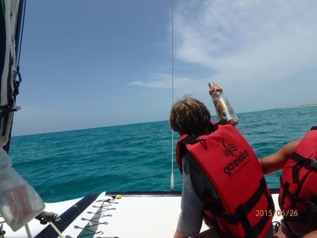 Message in the bottle (2 de 3) Message in the bottle (2 de 3)