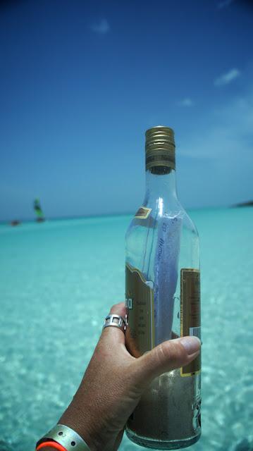 Message in the bottle (2 de 3) Message in the bottle (2 de 3)