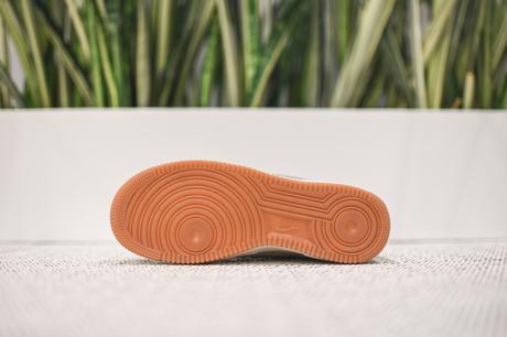 Nike Air Force 1 Low WMNS PRM – String / Metallic Nike Air Force 1 Low WMNS PRM - String / Metallic