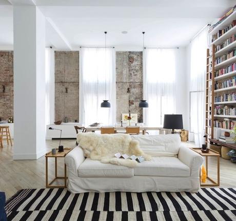EVASION :10 Apparts à louer à New York ! washington-loft-onefinestay-home-stay-feature-nyc-800x750
