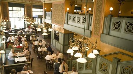 CAFE CENTRAL - BUDAPEST (Hongrie) z02