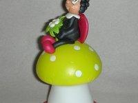 Veilleuse led avec P'tite coccinelle en porcelaine froide Veilleuse led avec P'tite coccinelle en porcelaine froide