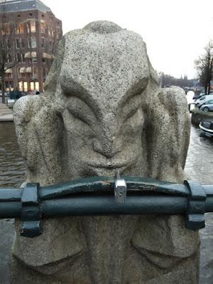 Amsterdam 1/3 Amsterdam 1/3