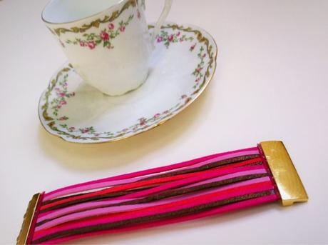 Bracelets comme des vrais Bracelet cuir DIY