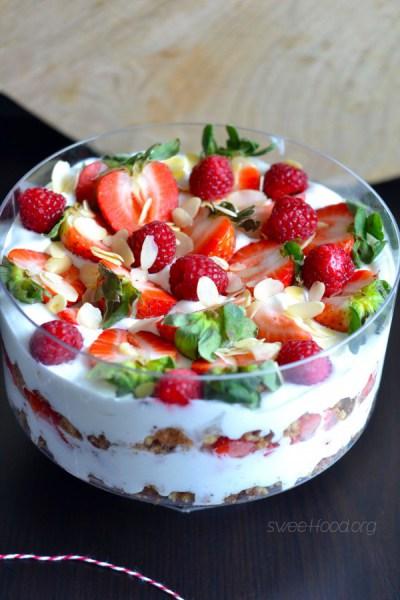 Trifles aux fraises Trifle 2