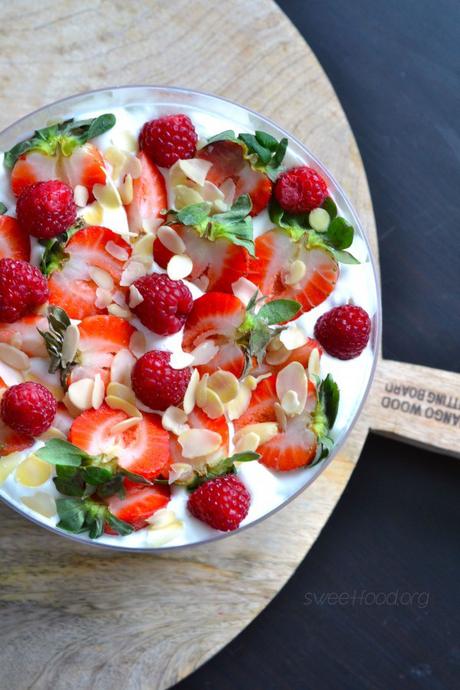 Trifles aux fraises Trifle 4