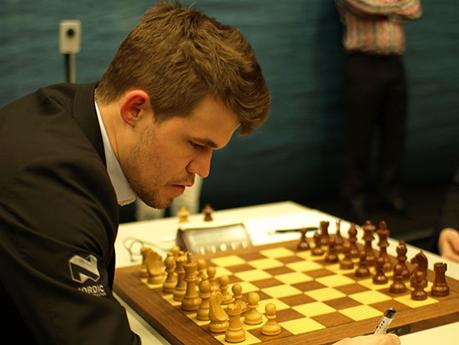 La 6ème ronde des Masters a été fascinante, dominée par la vitesse d'exécution de Carlsen face à Tomashevsky
