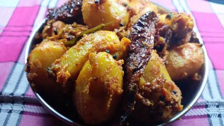 Sauté de pommes de terre grenailles - Kadhaiwala chota aloo – Baby potatoes, South Indian Style