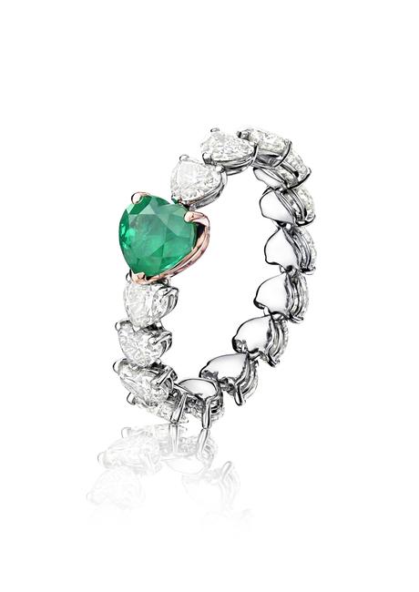 de GRISOGONO présente sa nouvelle création CUORE pour la Saint VALENTIN. de GRISOGONO présente sa nouvelle création CUORE pour la Saint VALENTIN.