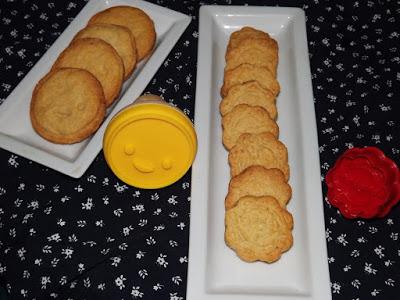 Biscuits sablés aux zestes de citron Biscuits sablés aux zestes de citron