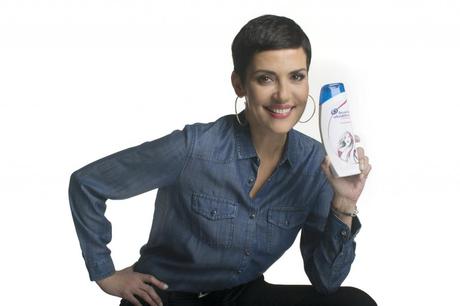 Campagne Head & Shoulder Cristina Cordula Campagne Head & Shoulder Cristina Cordula