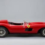 MOTEURS : La Ferrari 335 S Spider bat les records à Paris MOTEURS : La Ferrari 335 S Spider bat les records à Paris