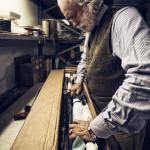 DOCUMENTAIRE : Francesco Maglia, le fabricant de parapluies de Milan DOCUMENTAIRE : Francesco Maglia, le fabricant de parapluies de Milan