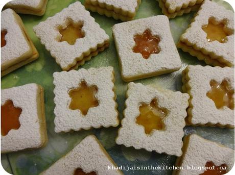 BISCUITS FONDANTS À LA CONFITURE / MELTING JAM COOKIES / GALLETAS SUAVES CON MERMELADA/ ( بسكوي المربى (هش و يذوب في الفم BISCUITS FONDANTS À LA CONFITURE / MELTING JAM COOKIES / GALLETAS SUAVES CON MERMELADA/ ( بسكوي المربى (هش و يذوب في الفم