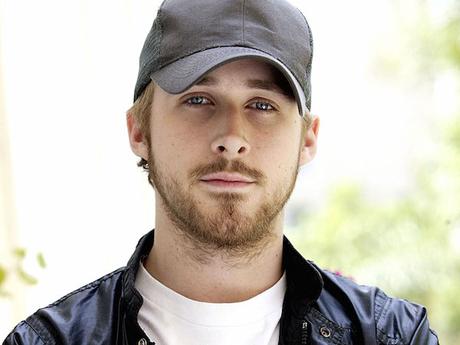 Comment porter une casquette avec style ? Comment porter une casquette homme style