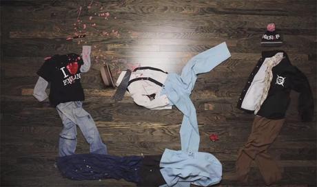 Ce court-métrage en stop motion a été réalisé avec des habits à même le sol ! Ce court-métrage en stop motion a été réalisé avec des habits à même le sol !