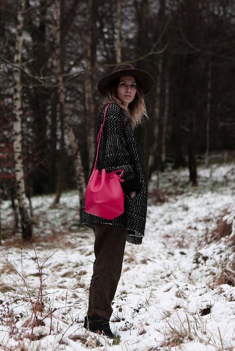 Winter Bohemian, It’s a date! Snow Boho Outfit 02