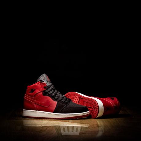 Air Jordan Retro 1 Bred Junior Air Jordan Retro 1 Bred Junior