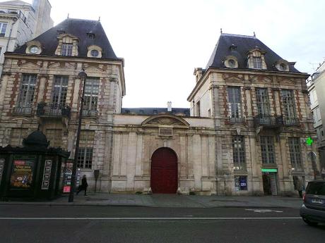 Balade entre Bastille et Saint-Paul Balade entre Bastille et Saint-Paul