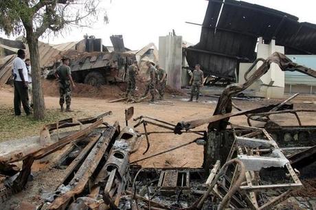 Les familles des neuf soldats morts à Bouaké demandent justice