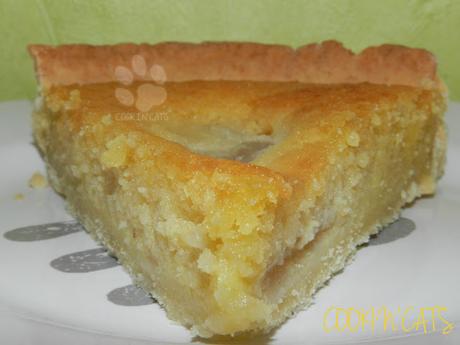 TARTE AMANDINE AUX POIRES