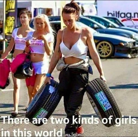 18 photos qui montrent les différences entre les filles. Tellement vrai ! 18 photos qui montrent les différences entre les filles. Tellement vrai !